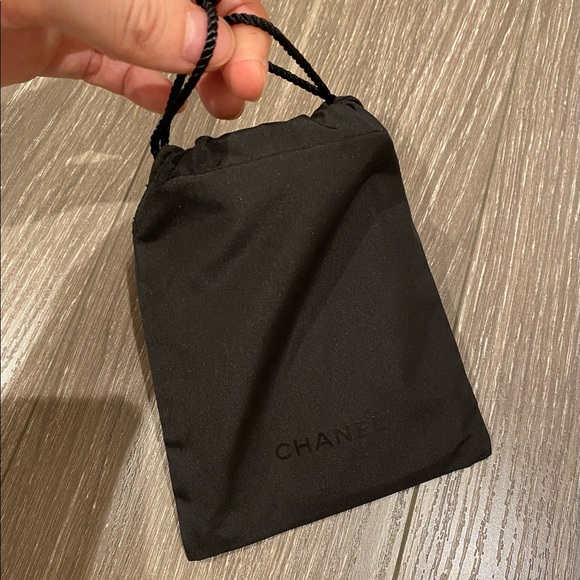 Chanel Mascara - Picture 3 of 4